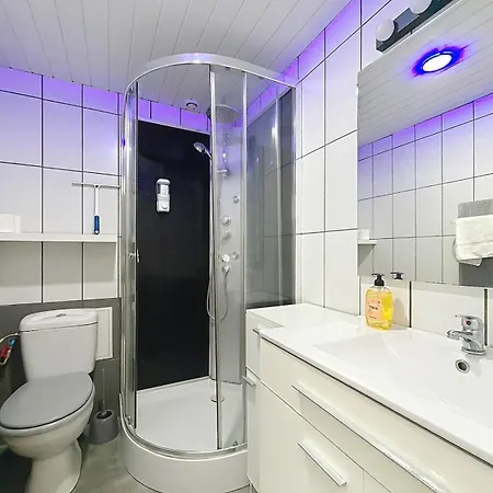 Maison 11 Couchages Veyre- Monton Apartamento *