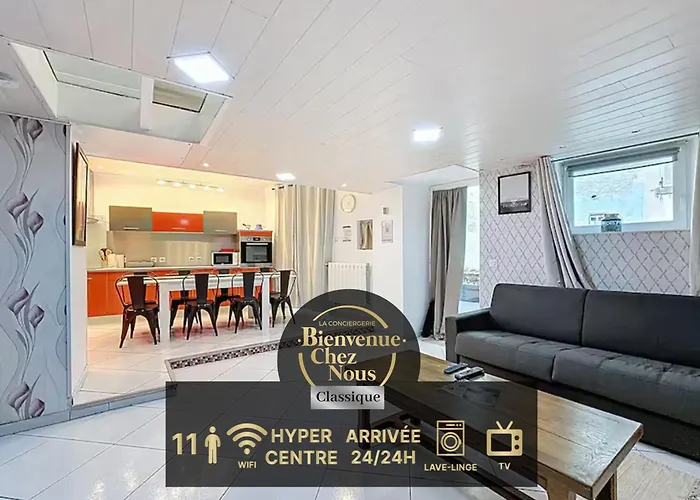 Maison 11 Couchages Veyre- Monton Апартаменты