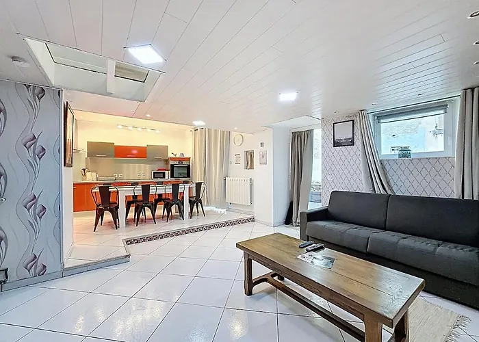 Maison 11 Couchages Veyre- Monton