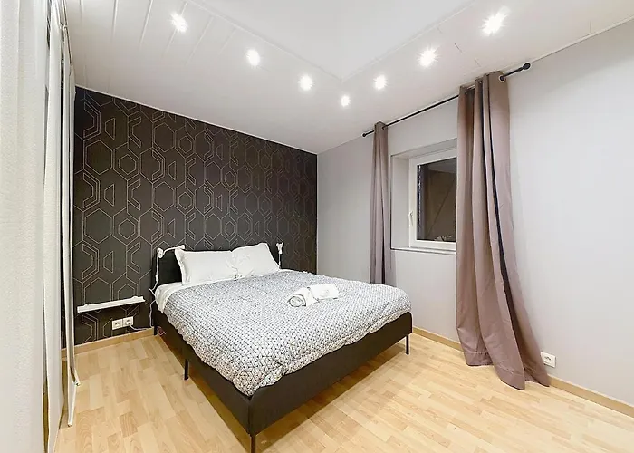 Maison 11 Couchages Veyre- Monton Apartment
